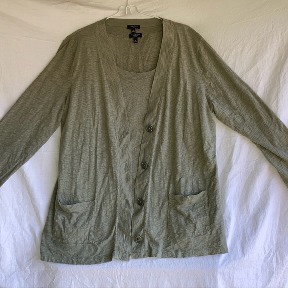 Talbots Woman 1XP 2 piece light weight "sweater set" - Picture 3 of 9